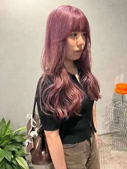 透明感ブリーチカラー＋似合わせカット＋トリートメント🩵🌐【wカラー】ミルクティー系や、淡めカラーお任せ下さい🪷🫧