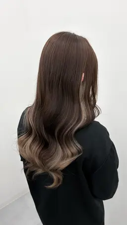 インナーカラー(ブリーチ⭕️)➕高保湿トリートメント🌼