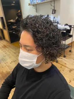 今だけ🌴メンズ限定🌴エリアマネージャーカット+ツイストスパイラルパーマ🌴