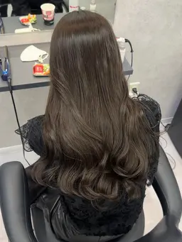 【本格韓国ヘア🇰🇷】韓国風カット＋艶カラー＋巻きスタイリング