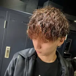 メンズカットモデル+メンズパーマモデル+トリートメント（owl心斎橋店初めてご利用の方限定）