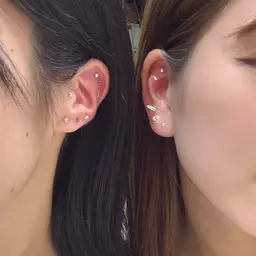 耳つぼジュエリー💎お試しコース 【両耳3粒 ジュエリー付】¥1650