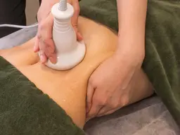 【自身の持てるスッキリボディに】（キャビ,深部温熱、吸い上げ)効果実感2回コース😊結果を求める方におススメ❗️