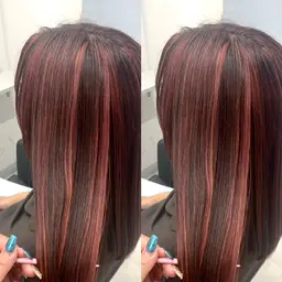 《🔅ケアブリーチ使用🔅》『個性的なデザインがしたい方』ハイライトカラー（ホイル10枚）➕全体カット➕トリートメント