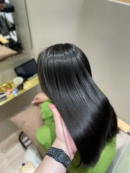 【🫧まだまだ湿気対策🫧】カット×premium縮毛矯正×超音波3STEP TR