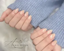 【オフ無料】　ワンカラー ⭐️／ラメグラデーション✨　シンプルにオフィスワークにも❣️ ¥3900