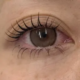 LED💡下マツエク30本￥3700