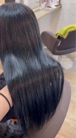 髪が硬くならない酸熱トリートメント🤍💎