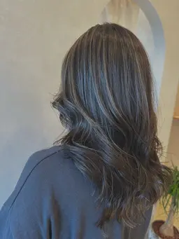 カット＋白髪ぼかしハイライト＋トリートメント