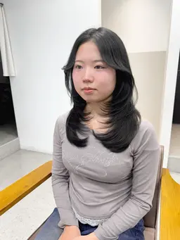 『女性人気No.2⭐️毎日の朝が楽になる⭐️トレンド抜け感カット➕艶髪トリートメント