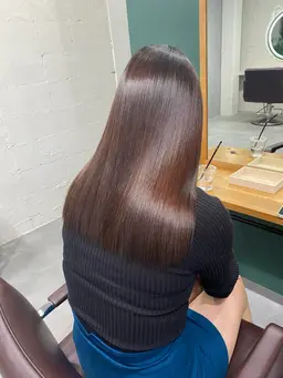 カラー＋酸性ストレートパーマ＋中間処理トリートメント28600→22900✨