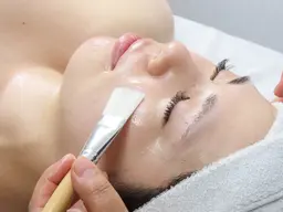 【とにかく小顔・ゆがみ改善★】小顔矯正フェイシャル♪60分