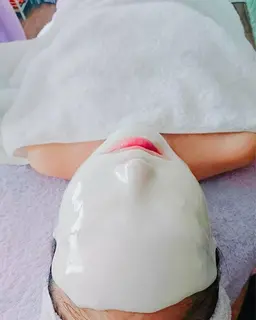 紫外線を沢山浴びた日、美白になりたい方オススメ🌿スタンダード ＋ オプションパックメニューホワイトニングパック