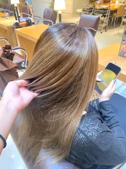 【🌷ハイトーンデザイン⭐️🧡】ブリーチ＋オンカラー＋5stepトリートメント