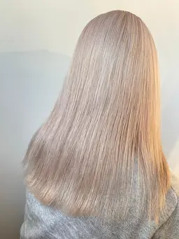 ケアブリーチカラー＋シャンプー＆トリートメント