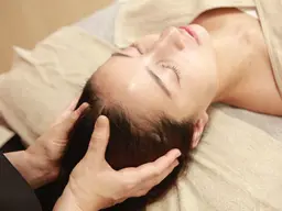 《ドライヘッド30＋整体60》合計90分肩凝り首凝り頭痛重​〜​い頭の方🧠頭痛、頭重、目の疲れ整体師による本格ヘッド🌟