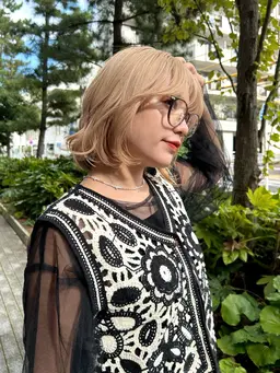 ブリーチありダブルカラー(処理剤込)➕補修トリートメント(その他メニューはご相談ください)