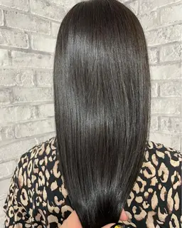 レディース《朝の準備が楽になる！》縮毛矯正➕トリートメント🩰 カット追加➕¥4000