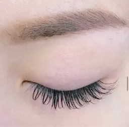 12月ご来店限定𓂃🫧フラットラッシュ120本 🦋¥6830→¥5830 浦和/マツエク/フラットラッシュ