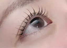 【期間限定︎】まつげパーマ🎀✨《コーティング仕上げ付き》