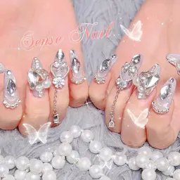 💞ハンド✨✨150分持ち込みデザイン¥10800(最高級パーツ、ゴテゴテデザインOK！）