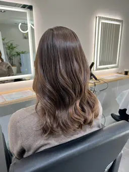 カット+透明感カラー 【京都/三条/レイヤー/髪質改善】