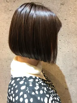 似合わせカット＋✨自然な仕上がり✨ストレートパーマ✨縮毛矯正＋湿気ブロックトリートメント