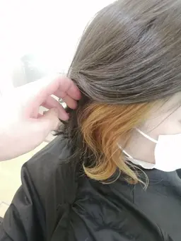 ちょっと変化をつけたい方にイヤリングカラー1ブリーチ（カラーなし）➕プチトリートメント付き