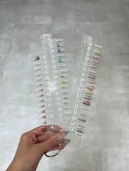 【モデル】オフあり/ハンドラメグラデーション🖐🏽✨