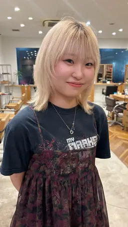 【平日新規限定】ブリーチカラーレッスンモデル 髪の長さによってはロング料金が発生します。