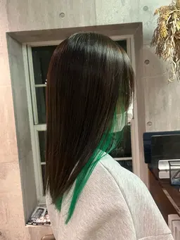 💚(カットなし)ブリーチインナーorイヤリングカラー💚※縮毛矯正履歴のある方はお断りしております