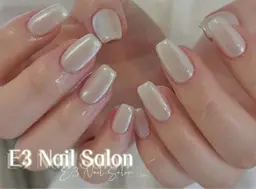 パール感　ミラーネイル⭐️(自爪　オフなし)