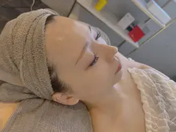 【毛穴エクストラクション×ハーブピーリング】通常¥23,000→周年キャンペーン¥12,000