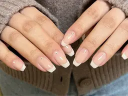 今月のみ❗️フレンチネイル(オフ無し)