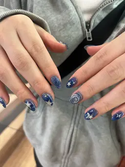 付け替えオフ無料✨️ハンド10本フリーデザイン💅(ドライケアも付いてます☺️)持ち込みデザインOK