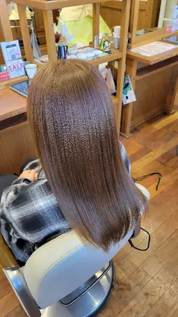 【前回ご来店から二ヶ月以内✨️】カット＋ノンダメージストレート