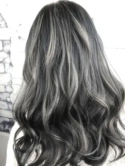 🔴【ミニモ限定❗️】低ダメージハイライトカラー【ブロー込み】¥10,000​〜​