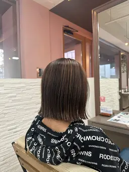 【カット➕ハイライトカラー】 デザインカラーしたいけど何をしたいかわからない方におすすめ！！
