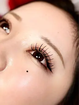 【期間限定】LEDボリュームラッシュ１００束×まつげパーマ✨アンドヘルシー１００束¥9800