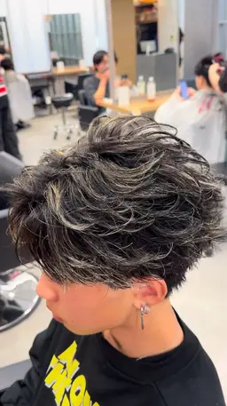 ニュアンスパーマ 毛流れパーマ フェザーパーマ 波巻きパーマ ツイストスパイラルパーマ