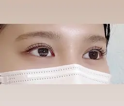 ☆当日予約限定☆ケラチンTRまつげパーマ🌱￥5,900→￥3,000土日祝￥3,550♪口コミ投稿 2回目¥+550