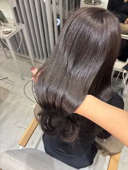 トリートメント付きカラー🌟(カット無し)