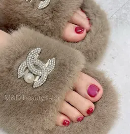 【ご新規・一か月以内オフ無料】トレンドのマグネットネイルのワンカラーコースです♪お好きなカラーを一色選んでいただけます！