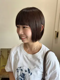 【学割U24】🎀🌟レディースカット➕ケアトリートメント　¥4,950→3,300