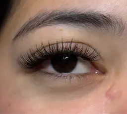 クロスボリュームラッシュ