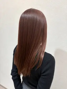 縮毛矯正（シャンプー&ブロー）　　　　　　　　　　　　　　　　　　　　☑️柔らかくしなやかな髪質にしてくれるストレート剤