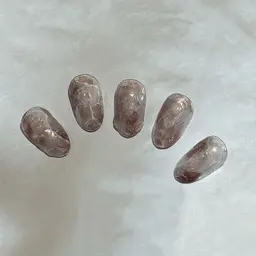 オフあり(長さ出し、スカルプ、パーツ不可)／ニュアンスネイル