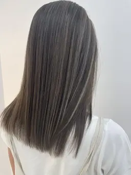 大人っぽハイライトカラー＋カットトリートメント