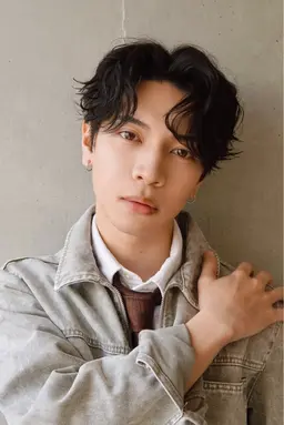 【18：30営業後のみ]メンズカット＋スパイラルパーマ