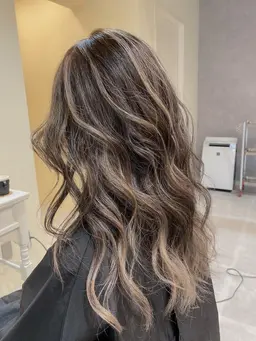 （💇🏻メンズ、💇🏻‍♀️レディース可能）カット＋バレイヤージュカラー＋髪質改善トリートメント